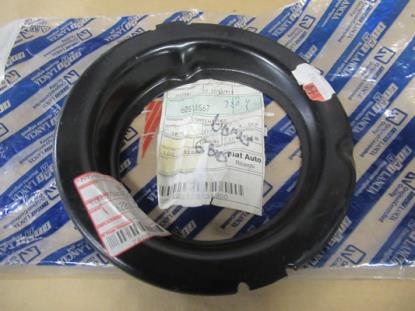 60511567 Vering houder linksvoor