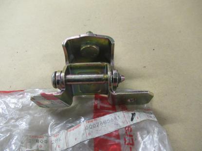 7685641 Achterklep scharnier rechterzijde