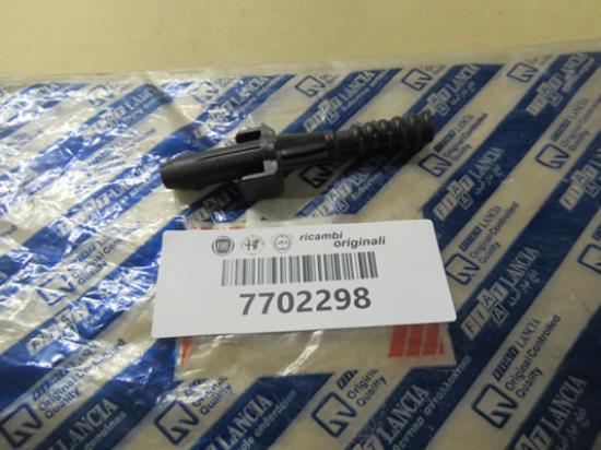 7702298 Hoedenplank pen rechterzijde