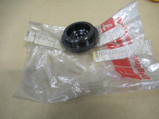 82397612 Cilinderkop deksel