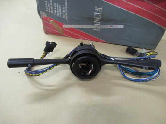 82415486 Stuurschakelaar