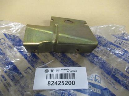 82425200 Beugel linkerzijde