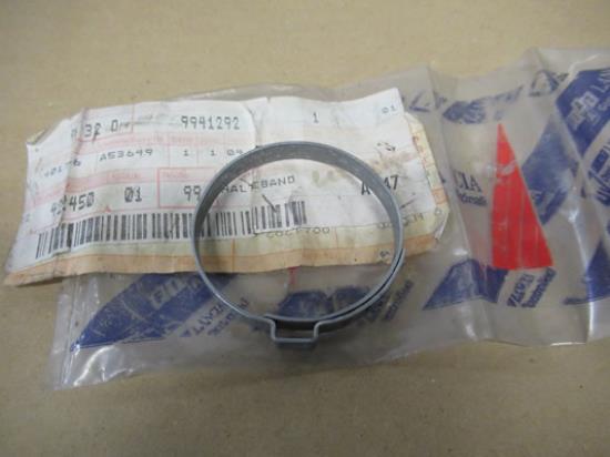 9941292 Stuurbekrachtiger houder