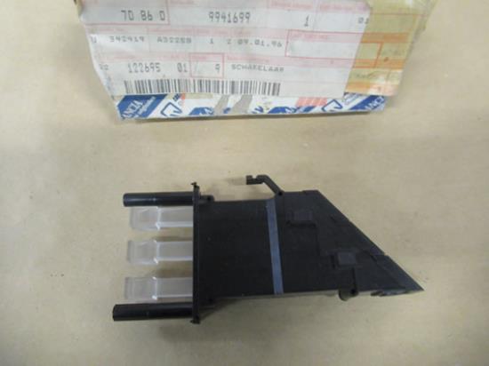 9941699 Instrumentenpaneel schakelaar