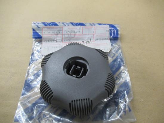 174100673 Voorstoelen draaiknop