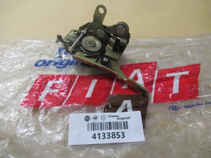 4133853 Portierslot linksvoor