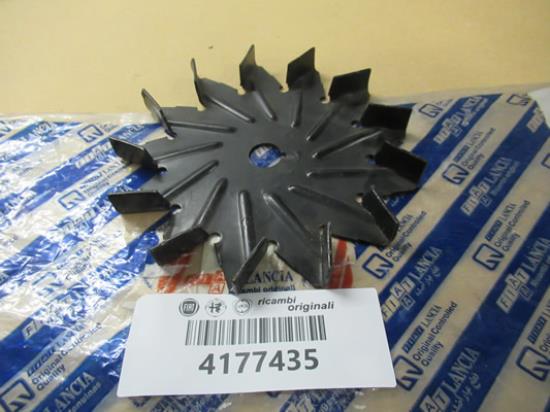 4177435 Ventilator