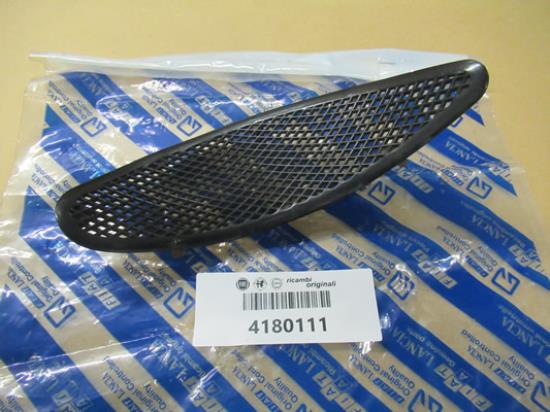 4180111 Grille
