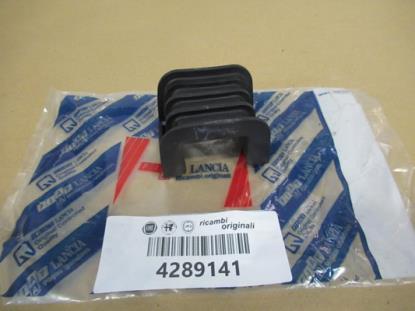 4289141 Radiateur rubber