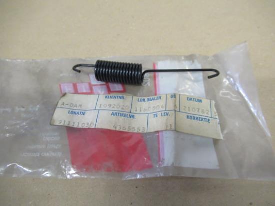 4365553 Gasklep verbinding veertje