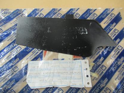 4410050 Carrosserie verbinding linkerzijde