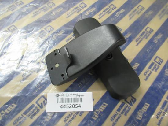 4452054 Binnenspiegel
