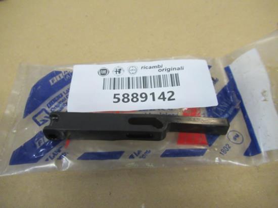 5889142 Cabriodak hevel