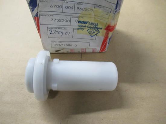 7752308 Brandstoftank ontluchtingsklep