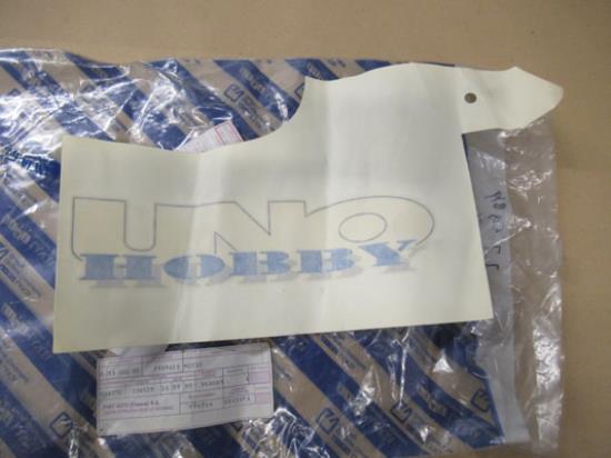 7759819 Sticker UNO HOBBY linkerzijde