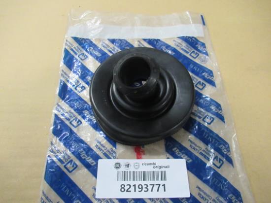 82193771 Aandrijfashoes