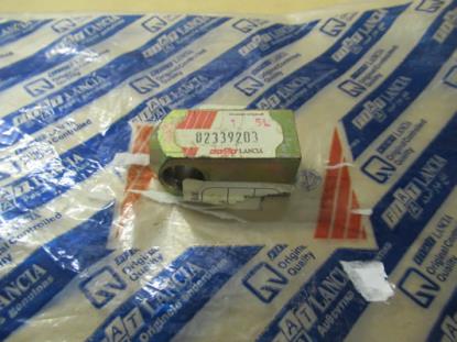 82339203 Versnellingsbak bevestigingsblok