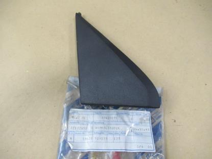 82420275 Buitenspiegel hoekstuk linkerzijde