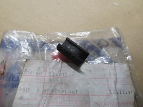 1119117 Zijruit afdekplaat