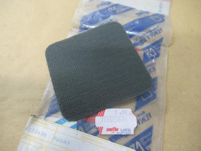 128035636 Achterbank klittenband