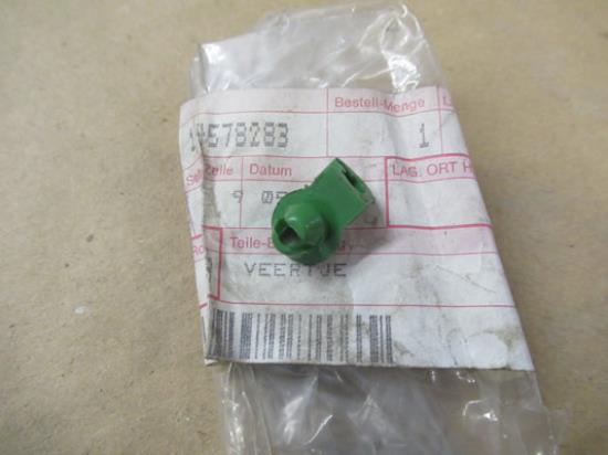 14578283 Voorstoel veertje