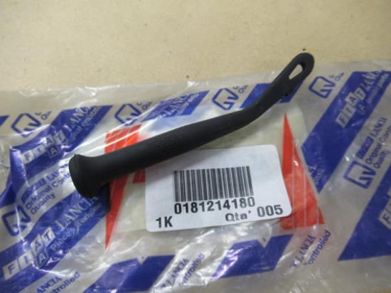 181214180 Achterbank knop