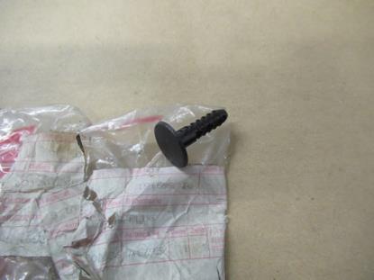 181593370 Plafond plug