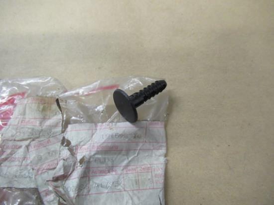 181593370 Plafond plug