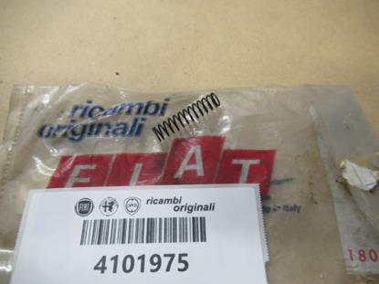 4101975 Veertje olietoevoer