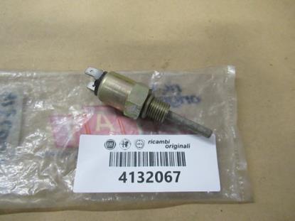 4132067 Achteruitlicht schakelaar