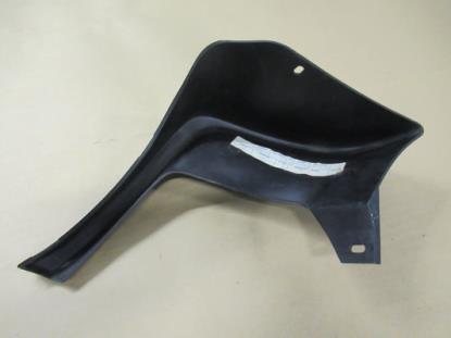 4407703 Voorspoiler sierstuk