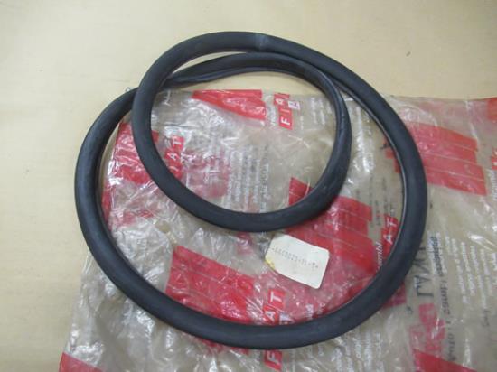 4448620 Portier profielrubber rechtsachter