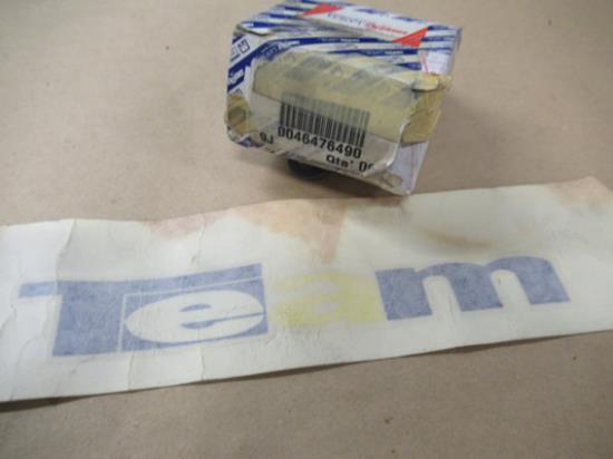 46476490 Sticker Team