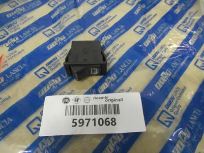 5971068 Achterruit verwarming schakelaar