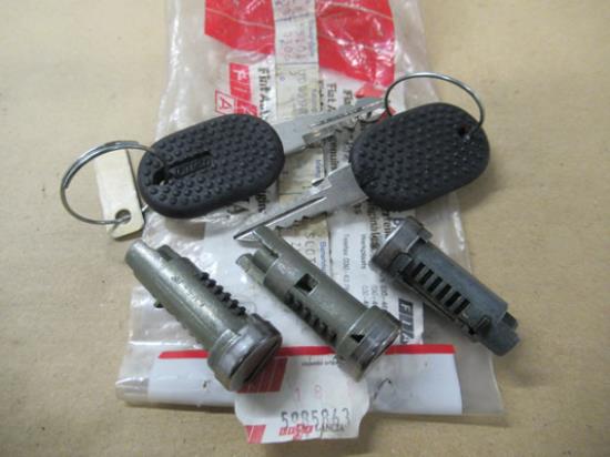 5985863 Cilindersloten set