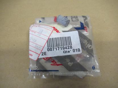 71719428 Hoedenplank bus