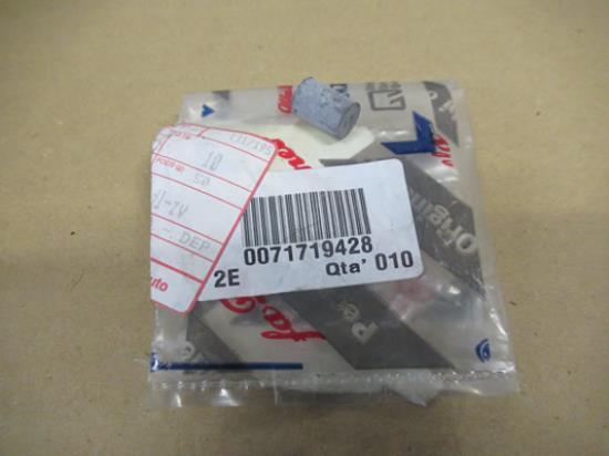 71719428 Hoedenplank bus