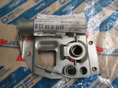 7736073 Motorkap slot