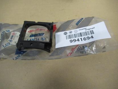 9941694 Verdeler steun