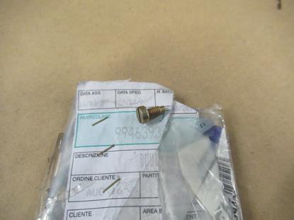 9946393 Brandstofinjectiepomp bout