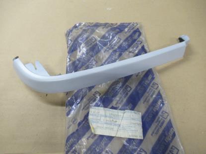 170621099 Koplamp sierstuk linkerzijde