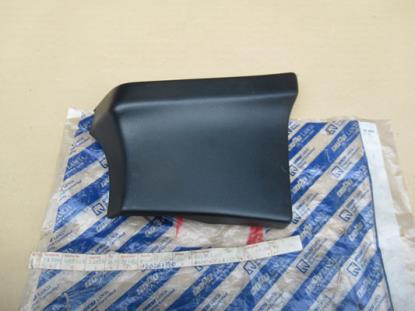 180297380 Spatbord sierstuk linksvoor