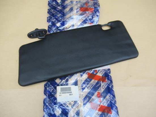 180849080 Zonneklep linkerzijde