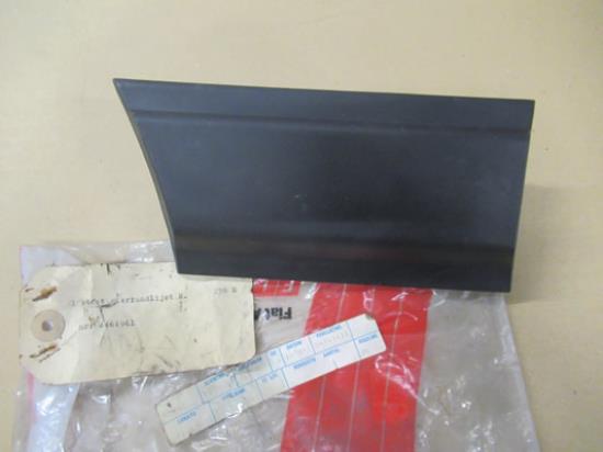 4464961 Stootstrip rechterzijde