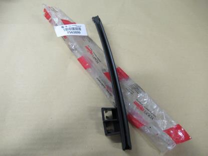 7563899 Raamgeleider rechtsvoor