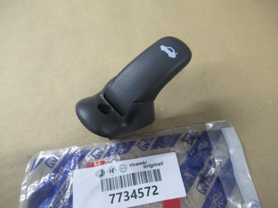 7734572 Kofferbak ontgrendeling handgreep