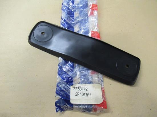 7758442 Dakdragers pakking linkerzijde