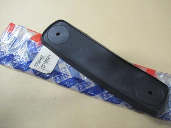 7758443 Dakdragers pakking linkerzijde