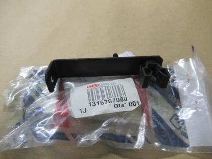 1316767080 Klemmetje