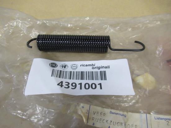 4391001 Koppelingspedaal veertje